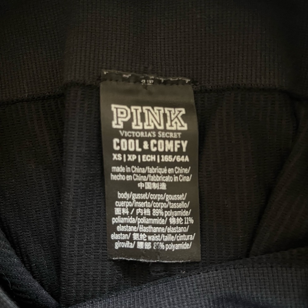 PINK Victoria's Secret Black Fringe Leggings - Picture 4 of 4